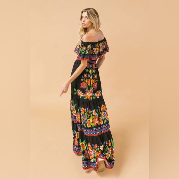 Floral Maxi Dress - Picture 3 of 3